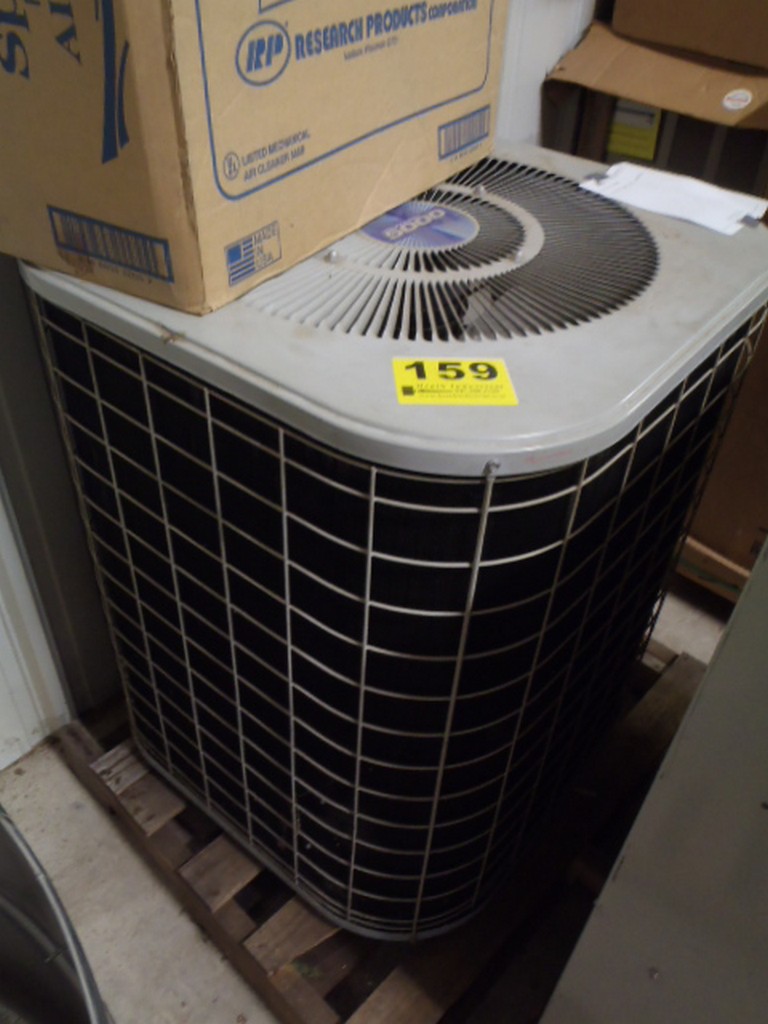 TEMPSTAR MODEL CA5560VKC1 5000 AIR CONDITIONING UNIT