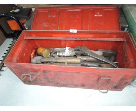 A selection of vintage engineers and garage tools 