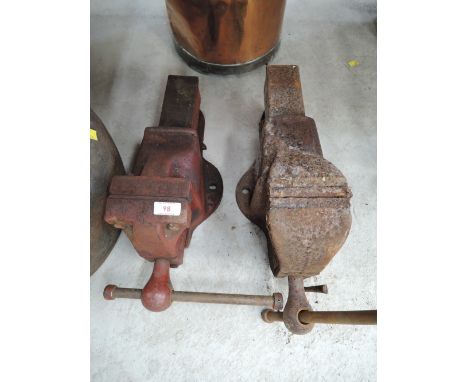 Two large engineers bench vices