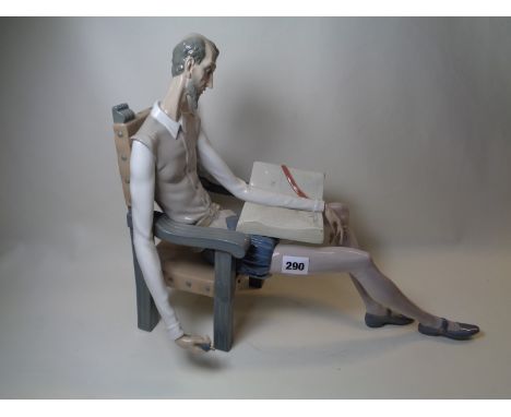 Lladro figure of Don Quixote Size: 40 x 48 cms Sculptor: Salvador Furió