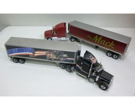 FRANKLIN MINT LIMITED EDITION 1/32 SCALE TRUCKS AND TRAILERS; (i) The Mack Elite CL613 Truck plus Mack refridgerated Trailer 