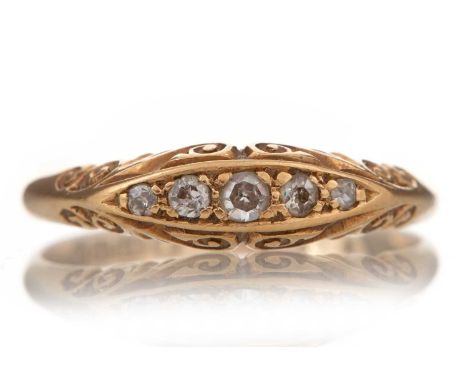 DIAMOND FIVE STONE RING set with five small diamonds, in eighteen carat gold, size O 1/2, 3.2g