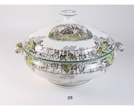 A large and extensive early 20th century Copeland Spode 'Byron' pattern dinner/tea service comprising: sixteen dinner plates,