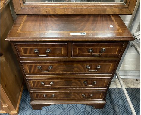 SMALL CHEST OF DRAWERS