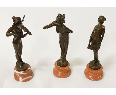 SET 3 BRONZE MUSICIANS 20CMS (H) APPROX