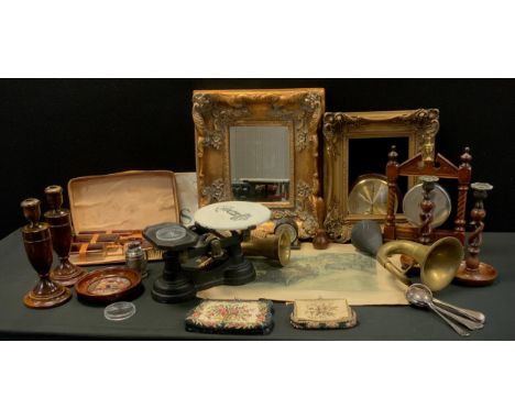 Boxes and Objects - Dinner gong, pair of turned oak candlesticks, others; brass bugel; Fiat 40 hp car horn, conforming print,