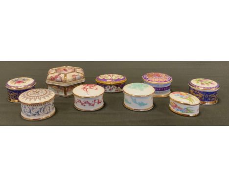 Pill & Trinket Boxes - The Royal Collection, Buckingham Palace Golden Jubilee 2002; others, 1994, Golden Age of Queen Victori