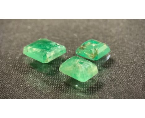 Loose Gemstones, three step and emerald cut emeralds, total estimated stone weight approx 4.14ct. 