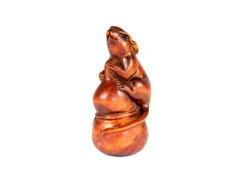 Carved fruitwood mouse netsuke with black onyx eyes