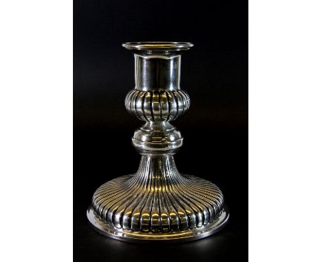 Large white metal (tested silver) candlestick H:17cm x Diam: 14cm