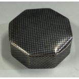 A French silver and Niello snuff box with hinged lid.