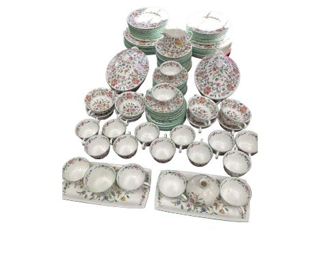 Minton Haddon Hall tea and dinner service - 113 pieces