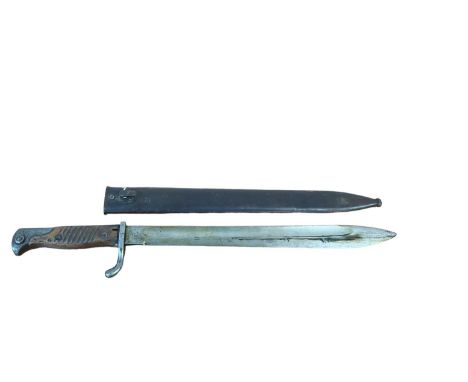 First World War Imperial German K98/05 ‘Butcher’ bayonet with wooden grips and steel blade, in a steel scabbard.