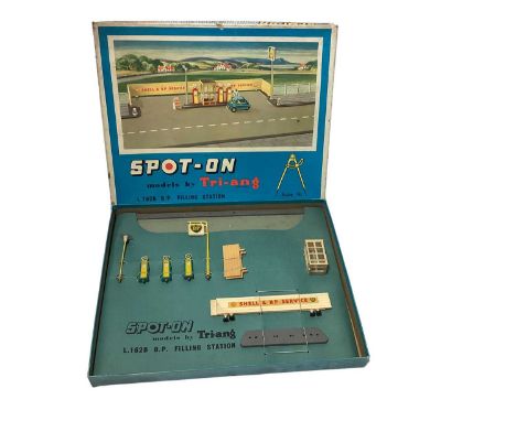 Spot On Triang 1:42 scale BP Petrol Filling Station, boxed, L162 B, plus Matchbox E-2 Motorway Extension Set and Matchbox Cra