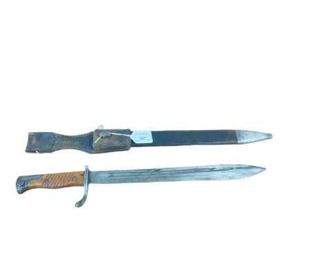 First World War Imperial German K98/05 ‘Butcher’ bayonet with wooden grips and steel blade stamped Stimson &amp; Co Shul., in