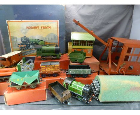 Selection of Hornby Vintage railway 0 Gauge items. - Boxed Hornby train set which includes LNER 460 wind-up locomotive with t