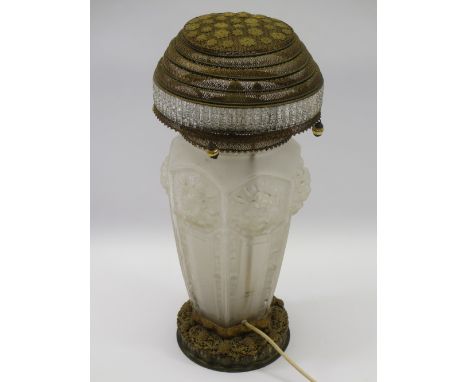 ART DECO RELIEF MOULDED GLASS &amp; GILT METAL TABLE LAMP, 47cms H