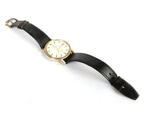 A gold plated automatic calendar centre seconds wristwatch, signed Omega, Chronometer, Officially Certified, Constellation 