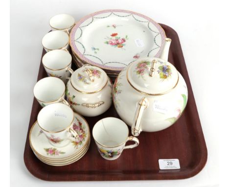 A set of six Derby dessert plates (1800-1820), with painted floral decoration; and a Worcester part tea set, with painted flo