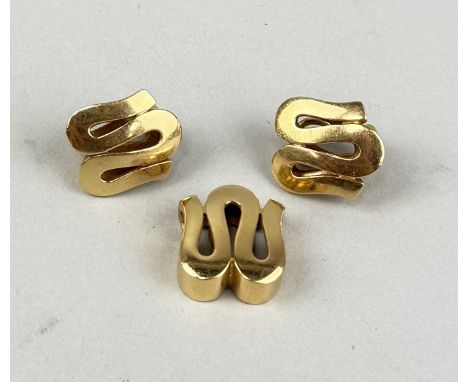 A PAIR OF 18CT GOLD VERSACE EARRINGS ALONG WITH A MATCHING PENDANTTotal weight: 17.5gms