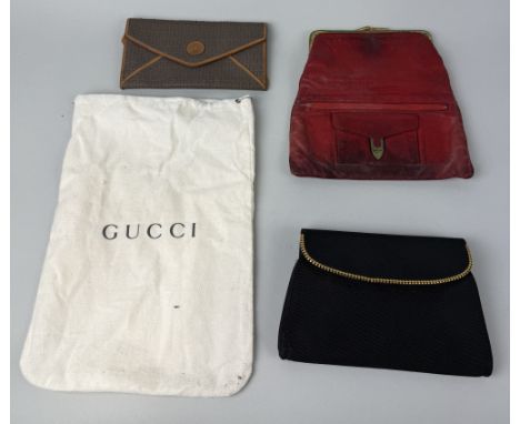 TWO GUCCI LADIES PURSES ALONG WITH A FENDI PURSEOne Gucci purse with a dustbag. 
