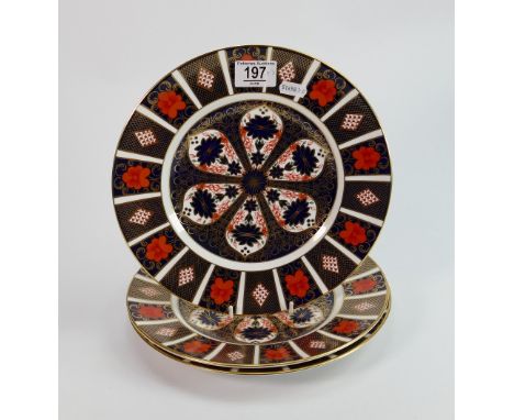 Three large Royal Crown Derby Old Imari plates: Diameter 27cm, all are slight seconds (light scratch through backstamp) 