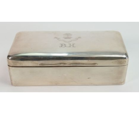 Large filled silver Mappin and Webb desk cigarette box: Incised initials BH and Latin heraldic motto, hallmarked for London 1