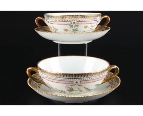 Royal Copenhagen Flora Danica 2 Suppentassen 3612, soup cups 1st choice,Porzellan, Dänemark, am Boden mit grüner Firmenmarke 