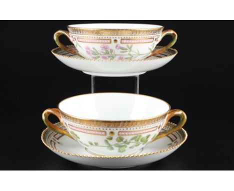Royal Copenhagen Flora Danica 2 Suppentassen 3612, soup cups 1st choice,Porzellan, Dänemark, am Boden mit grüner Firmenmarke 