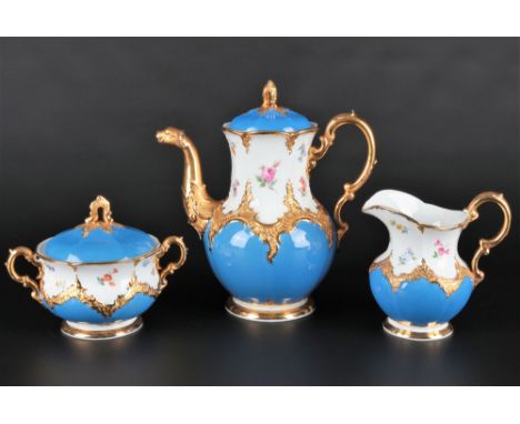 Meissen B-Form Hellblau Streublümchen Kaffeekern 1.Wahl, coffee set 1st choice light blue,Porzellan, blaue Schwertermarke 1. 