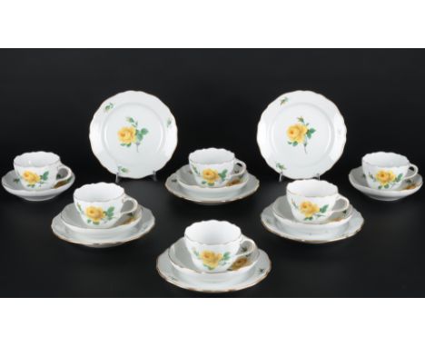Meissen Gelbe Rose 6 Kaffeegedecke, coffee cups,18-teiliges Porzellan, blaue Schwertermarke mit zwei Schleifstrichen 2. Wahl,