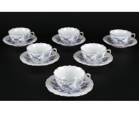 Meissen Zwiebelmuster Bunt Rot/Gold 6 Teetassen 1.Wahl, 6 tea cups royal 1st choice,Porzellan, Schwertermarke 1. Wahl, Dekor 