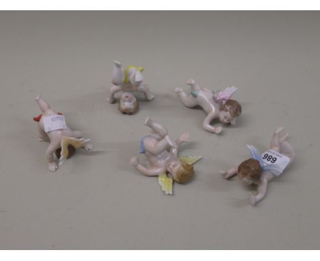 Set of five winged figures of cherubs 