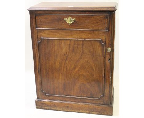 George III mahogany side cabinet, the moulded top above a moulded panel door and plinth base, 72cm wide 