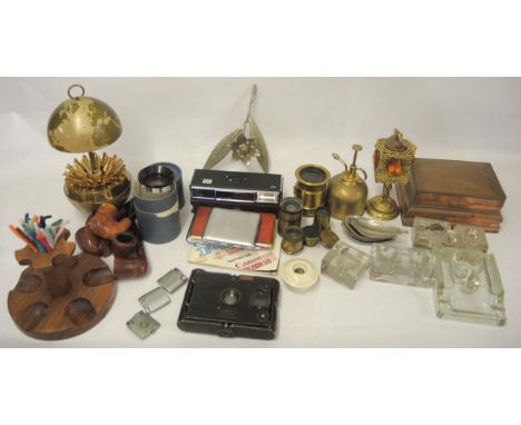 Box containing a quantity of miscellaneous items including pipes, smoking related ephemera, ink wells, Stereoscopic Company '