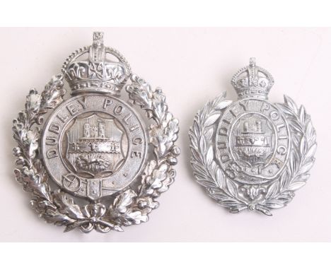 Dudley Police Kings Crown Helmet Badge ,chrome wreath and Kings crown chrome wreath cap badge, complete with lug fittings on 