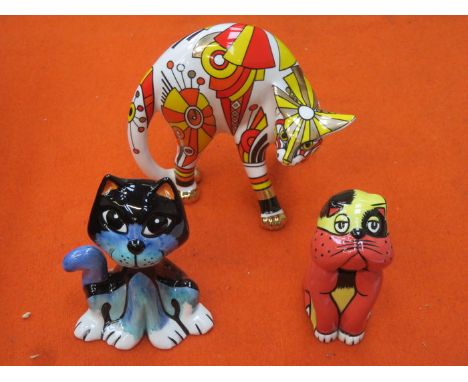 TWO LORNA BAILY CERAMICS ANIMALS AND COOL CATZ CERAMIC CAT 