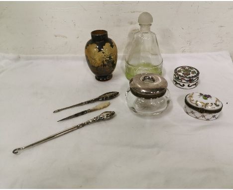 7 pieces – silver topped hair tidy, 3 x vintage manicure tools, 2 enamel and porcelain trinket boxes &amp; a silver overlay v