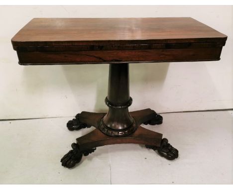 WMIV Rosewood Card Table, with a foldover top, enclosing a green baize interior, on a central pod with 4 hairy paw feet, 92cm