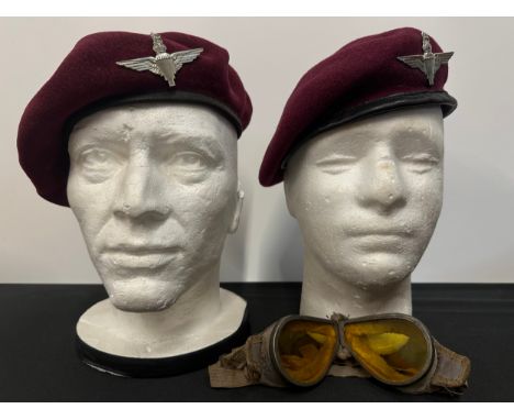 WW2 British Parachute Regt Red Beret size 6 7/8 ths maker marked "Kangol Wear Limited" plus WD Broad Arrow and dated 1946 com