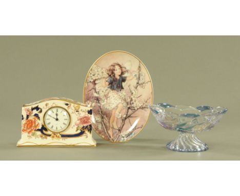 A Masons Mandalay patterned mantle clock with quartz movement.  Length 19 cm, together with a glass bonbon dish and a Royal W