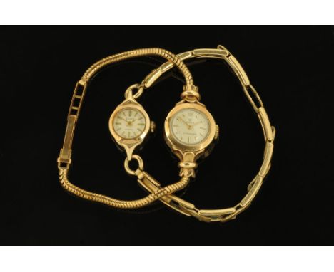 A 9 ct gold cased Cyma ladies wristwatch with 9 ct gold bracelet, together with a 9 ct gold cased Accurist wristwatch. CONDIT