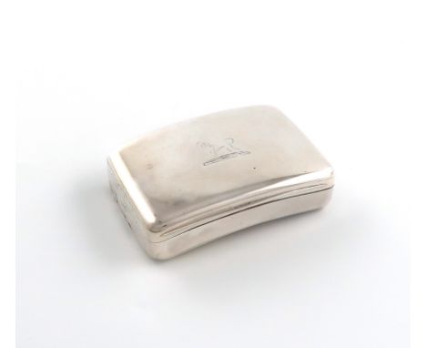 A George III silver snuff box, by Thomas and James Phipps, London 1816, of incurved rectangular form, the hinged cover with a