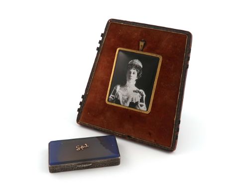 A silver and agate cigarette case, with import marks for Birmingham 1927, importer's mark of Steinhart &amp; Co., rectangular