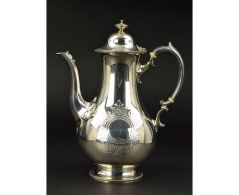 A VICTORIAN SILVER COFFEE POT, of baluster form, domed cover with flattened knop finial, 'S' scroll handle with ivory insulat