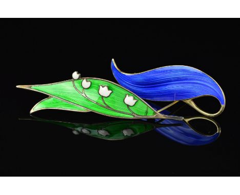 TWO NORWEGIAN DESIGNER ENAMEL BROOCHES, the first a blue enamel leaf brooch by Finn Jensen, the second a green and white enam
