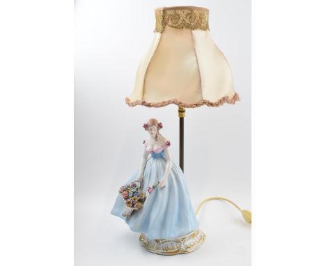 Cacciapuoti - Ceramiche E Gres D'Arte lady figurine in the form of a table lamp, 50cm tall.  Collection only. In good conditi