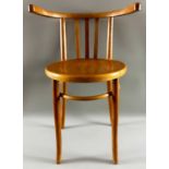 Bauhaus Stil Bugholz Stuhl wohl TON Modell 018