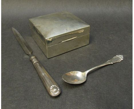 A silver cigarette case, marks rubbed, silver teaspoons and silver handled letter opener (3)