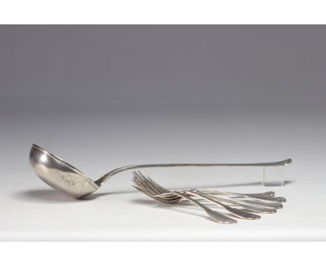 Set of cutlery comprising 6 forks and a ladle in solid silver, hallmarked A1. - Weight: 660 g - Shipping available - Sizes: D